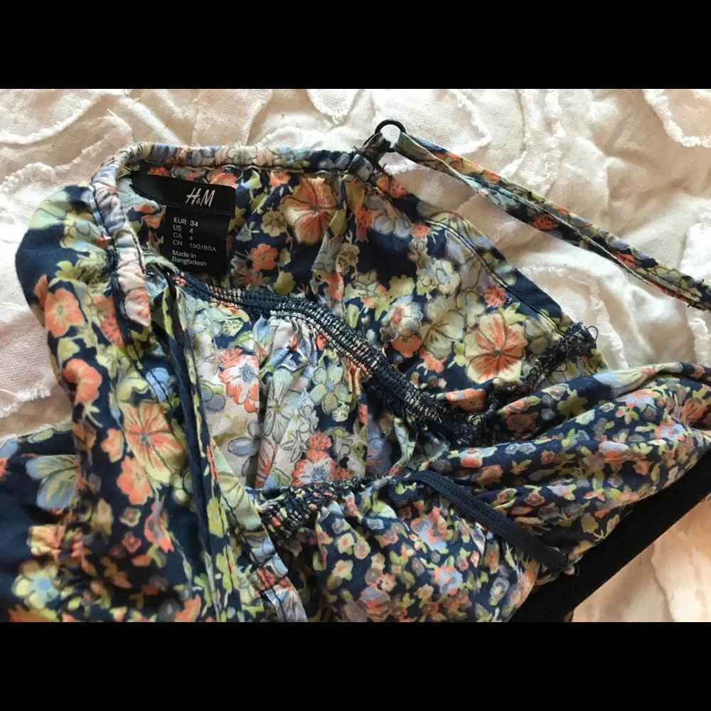 H&M floralMaxi Dress - Picture 4 of 5